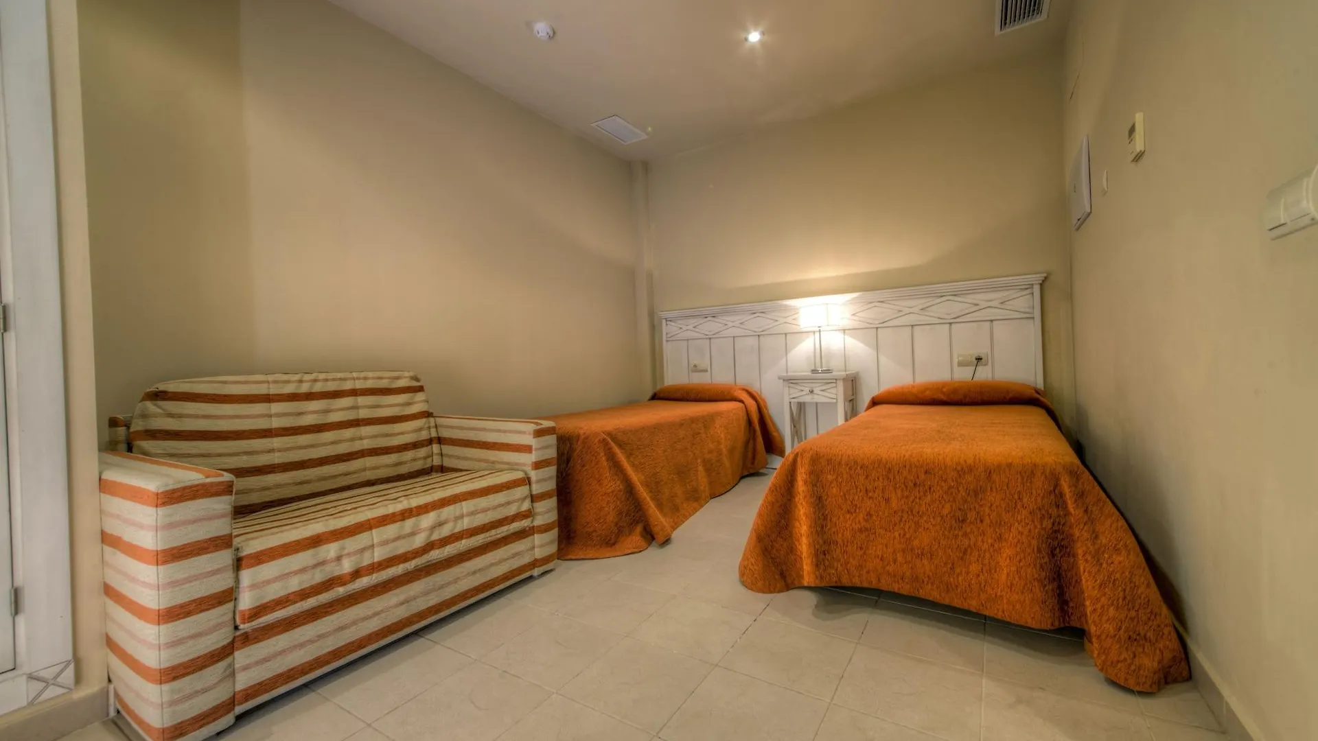 Apartamentos Piedramar Conil De La Frontera 0*,  Spain